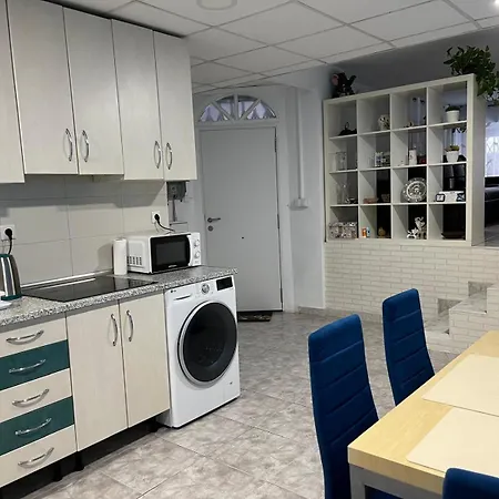 Playa Beach Sea Apartamento Торевьиа