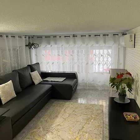 Playa Beach Sea Apartamento * Торевьиа